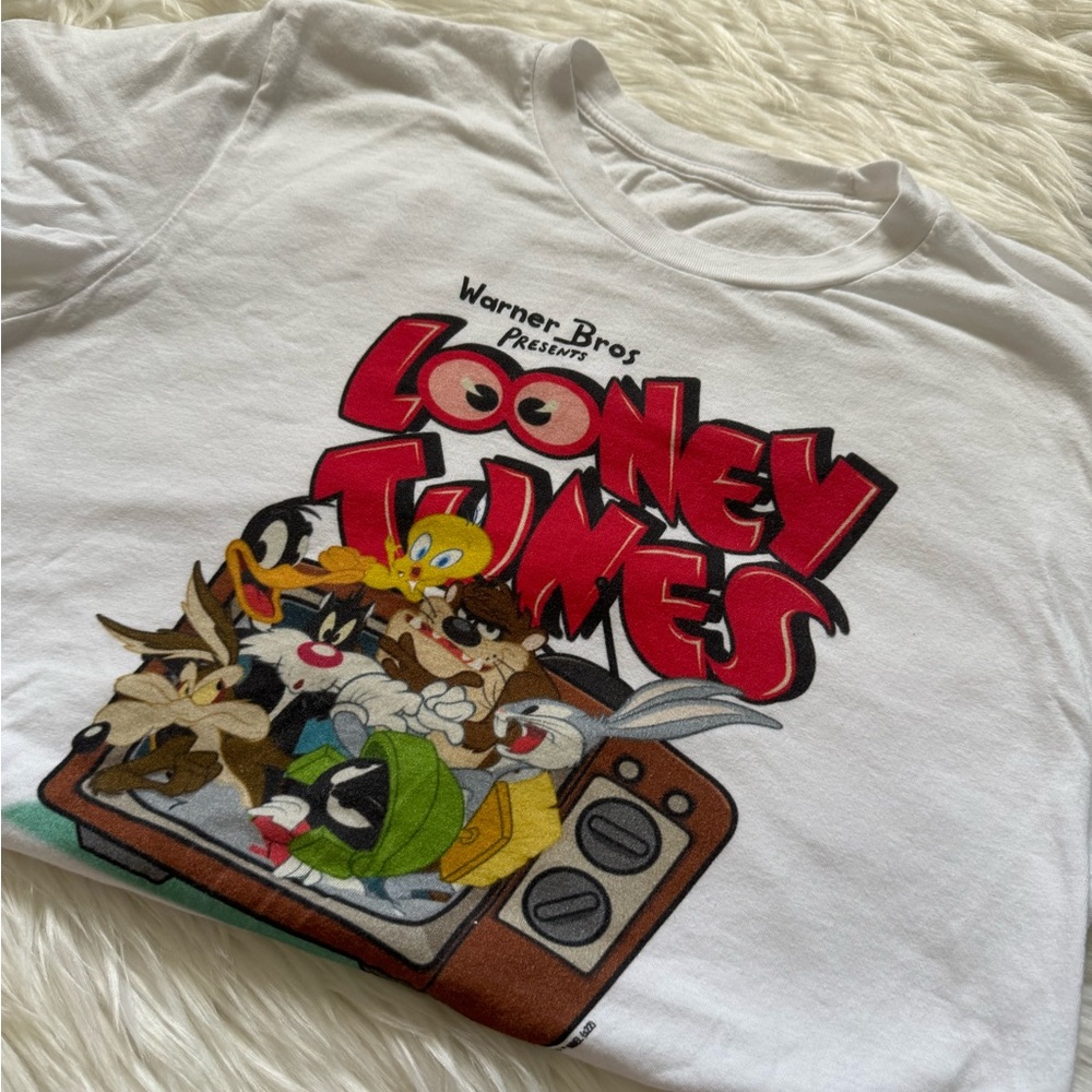 Vintage looney toons tee